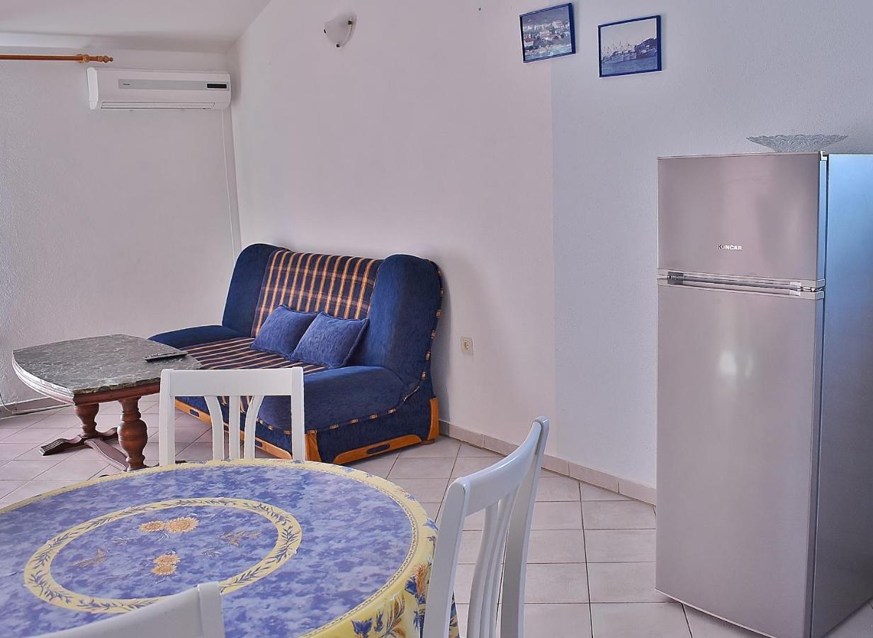 Banjol Apartments Felicce מראה חיצוני תמונה